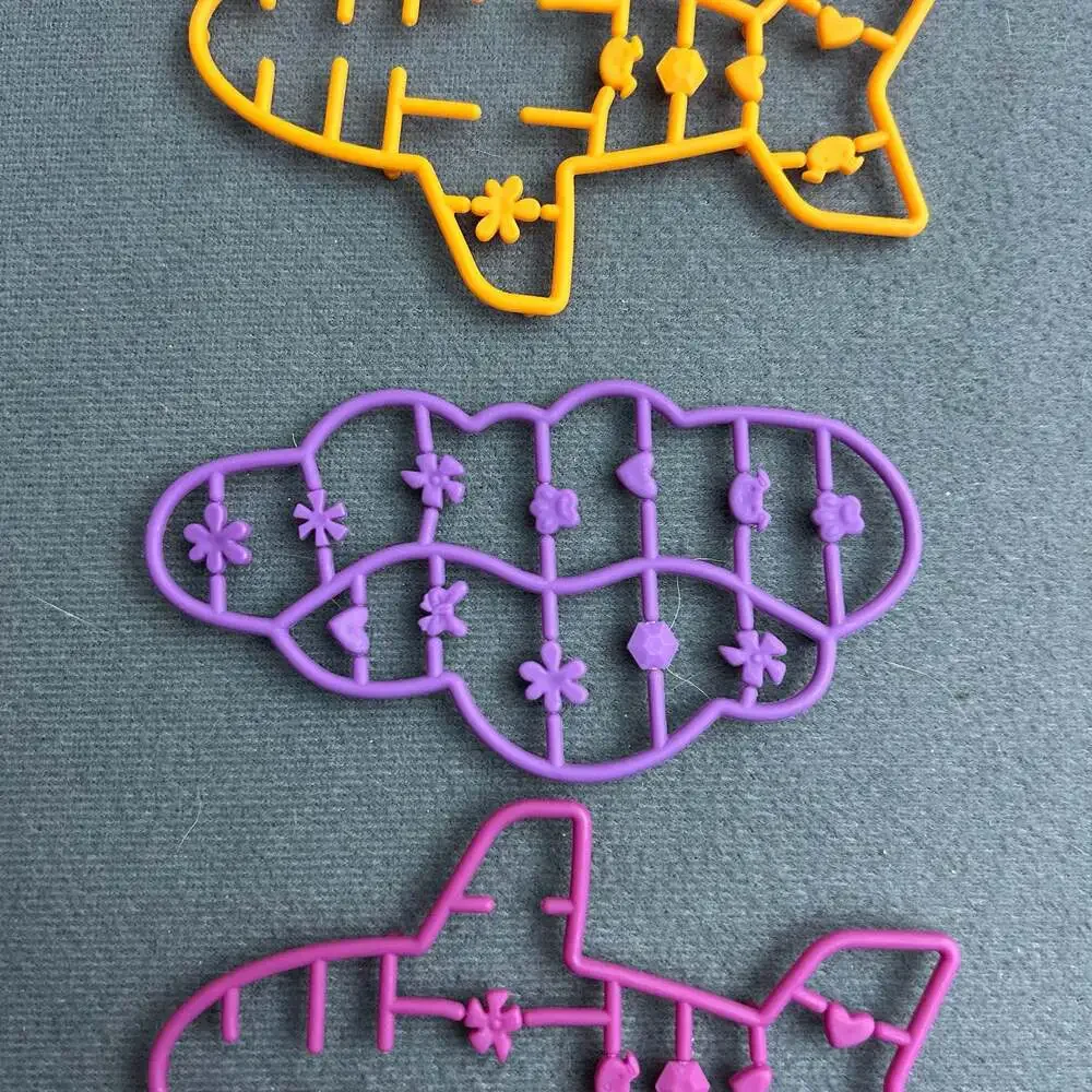 Littlest Pet Shop (LPS) Accessory Sprue Lot pop outs
